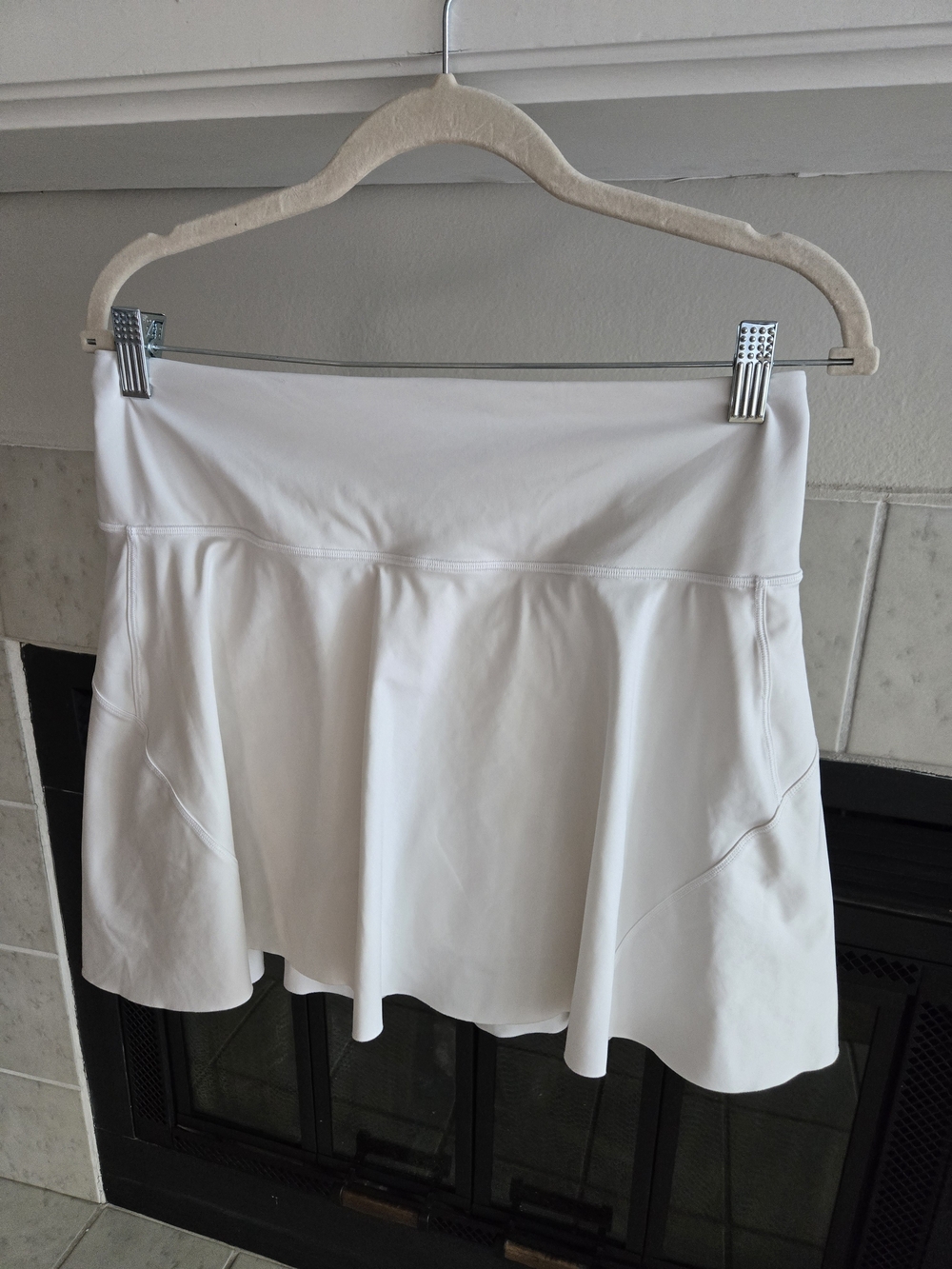 Athleta White Ace Tennis Skort 15.5"